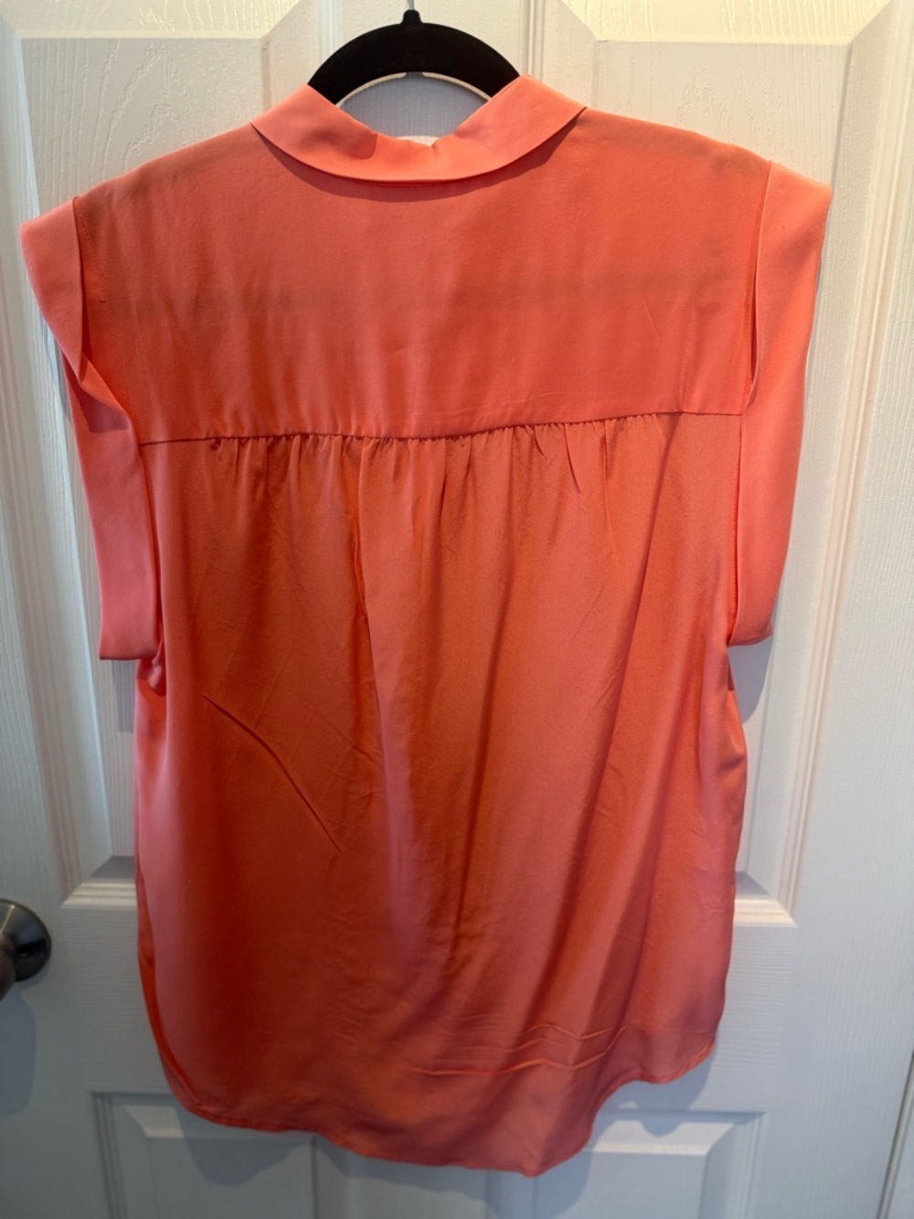 Madewell 100% Silk Sleeveless Coral Button Top for Women, Size M EUC - Picture 4 of 9